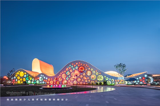 西安斑斕小鎮(zhèn)夜景