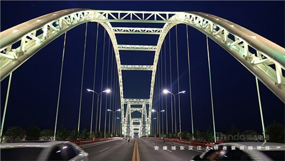 橋梁照明