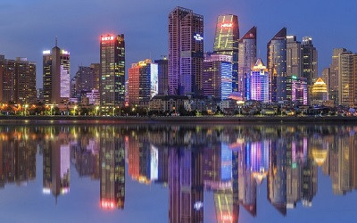 城市地標(biāo)燈光秀成為城市“營(yíng)銷”爆款